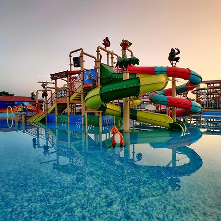 Wet N Wild Water Park & Resort Mendarda Zewnętrze zdjęcie