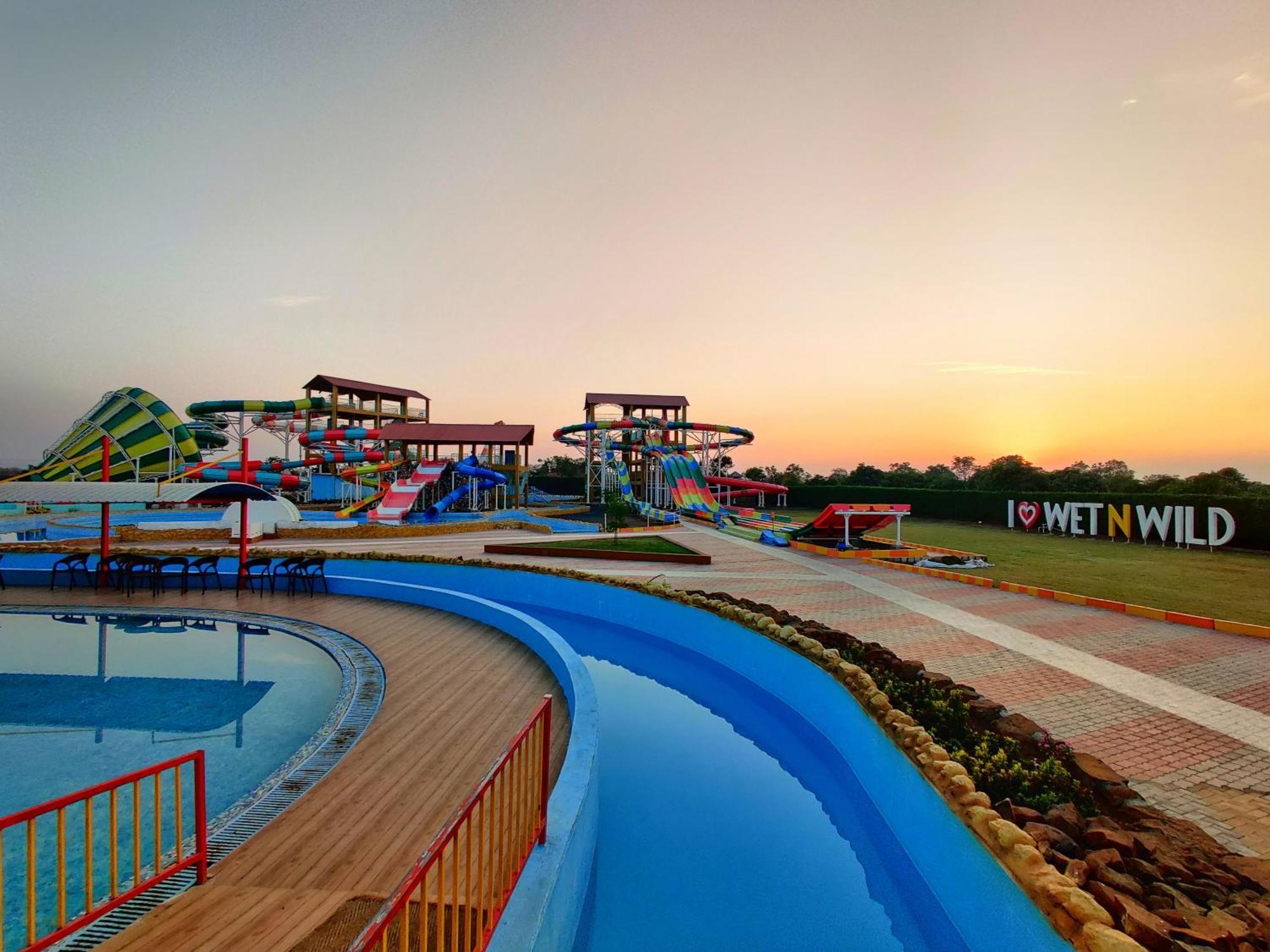Wet N Wild Water Park & Resort Mendarda Zewnętrze zdjęcie